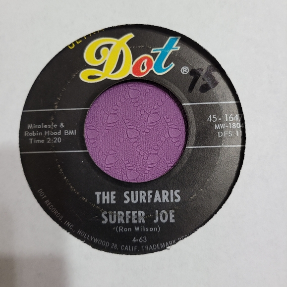 The Surfaris "Surfer Joe & Wipeout" 45 rpm - Picture 2 of 2